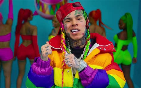 Rapper Tekashi69 Celebrates Jail Release With Incredible .